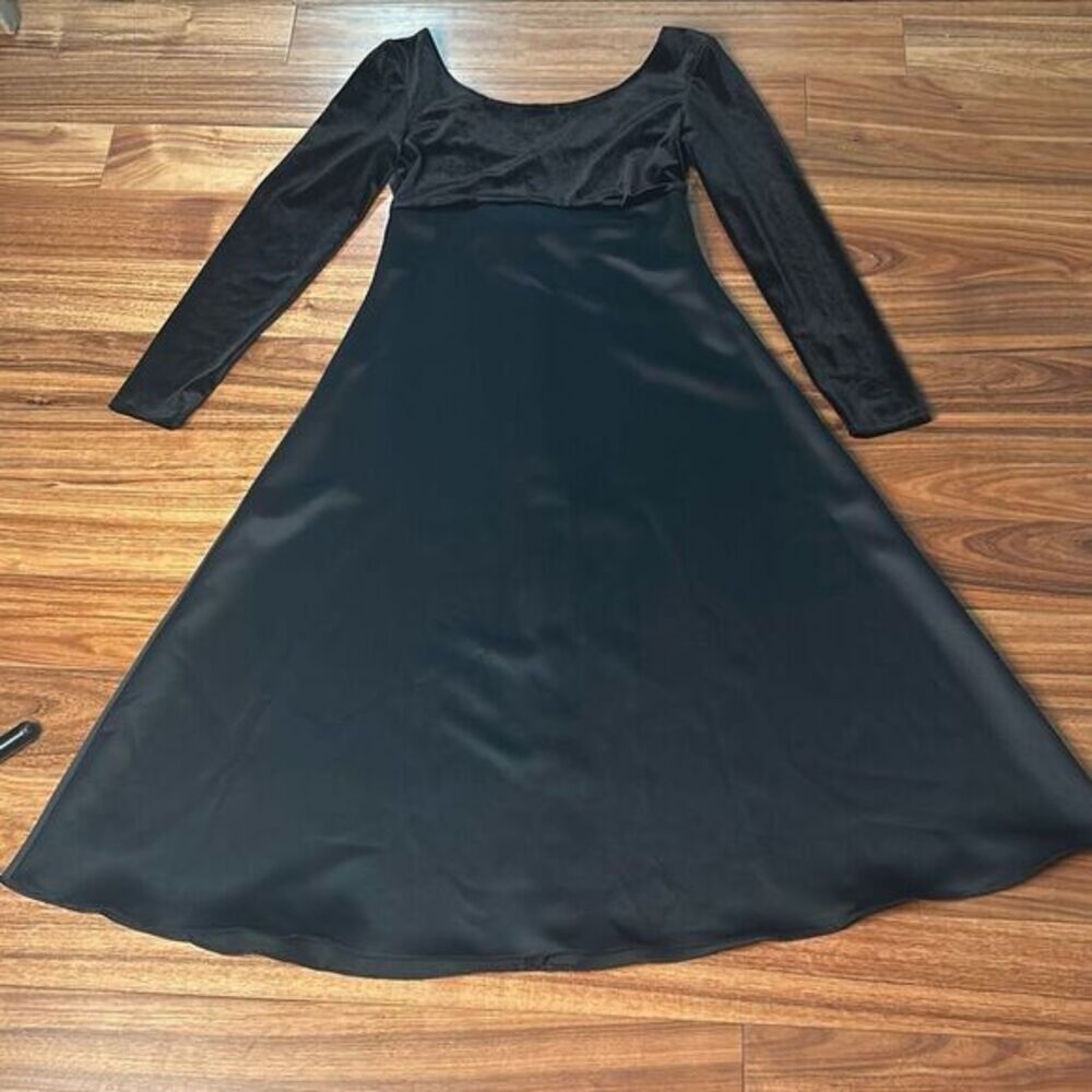 Vintage michaelangelo black long dress fit and flare dark whimsygoth princess dr